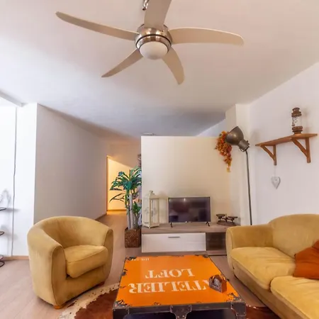 Dans Le Centre Medieval